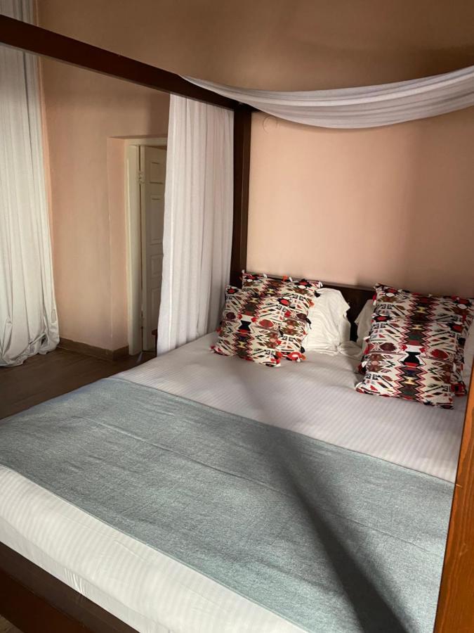Bed and Breakfast Dar Camelia Tiro Exterior foto